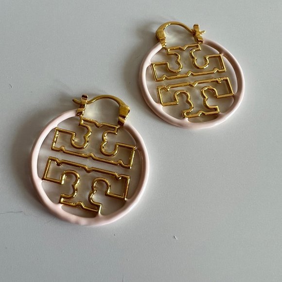 Tory Burch Miller Wire Pink Enamel Hoop Earrings - Picture 5 of 9